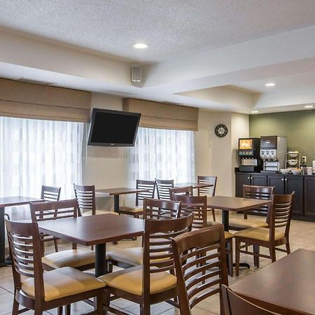 Sleep Inn & Suites Queensbury - Lake George Exteriér fotografie